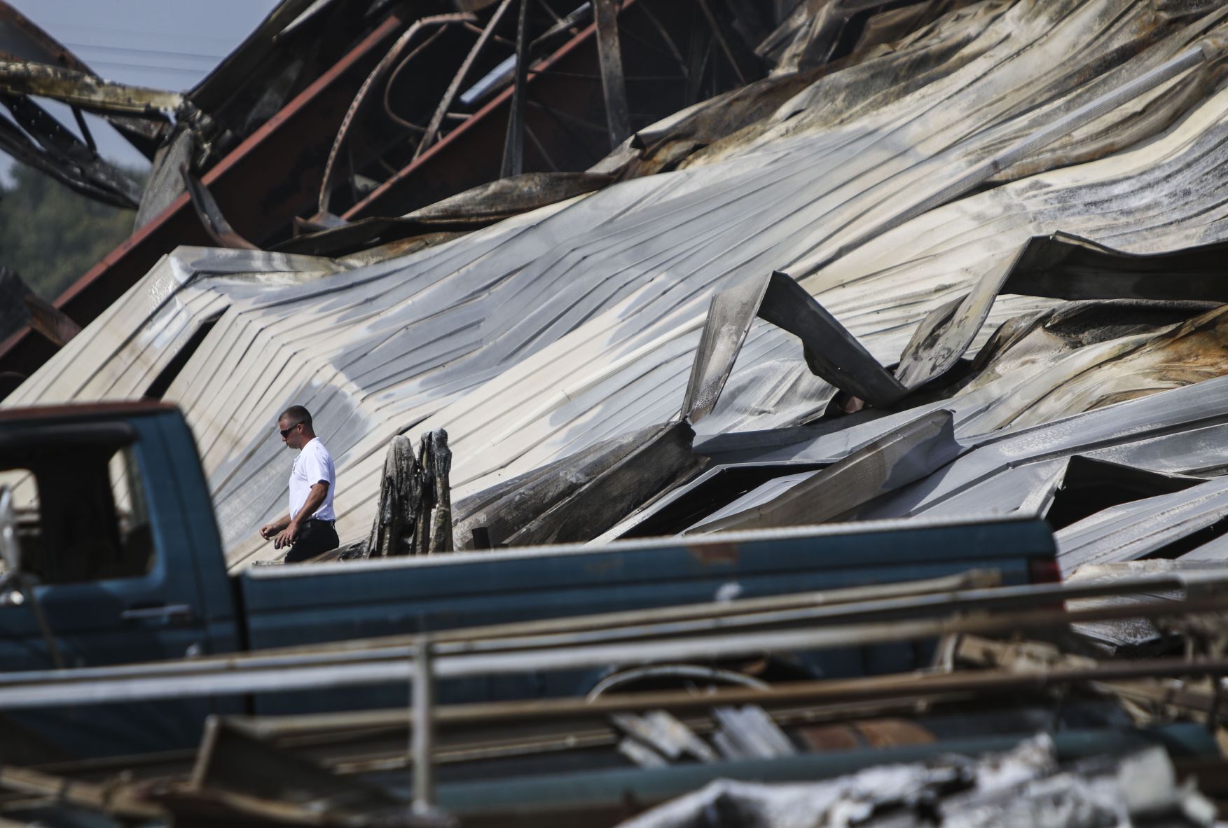 201008_CB_Boat Fire_11